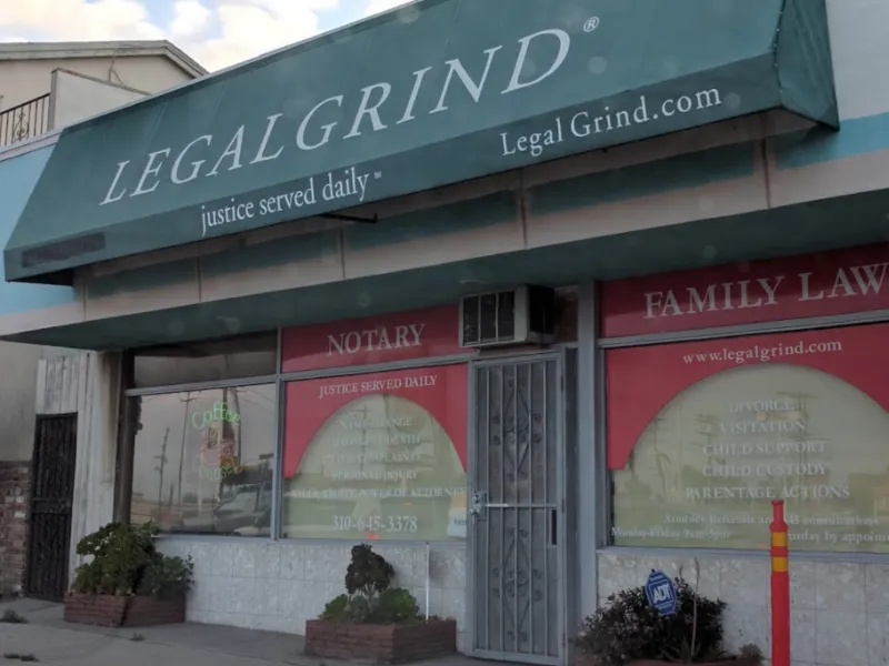 Legal Grind Santa Monica, California storefront 2006.